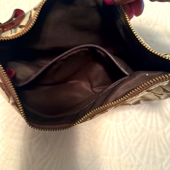 Coach Signature 2pc Set Tan and Red Wallet and Shoulder Bag - Picture 12 of 14